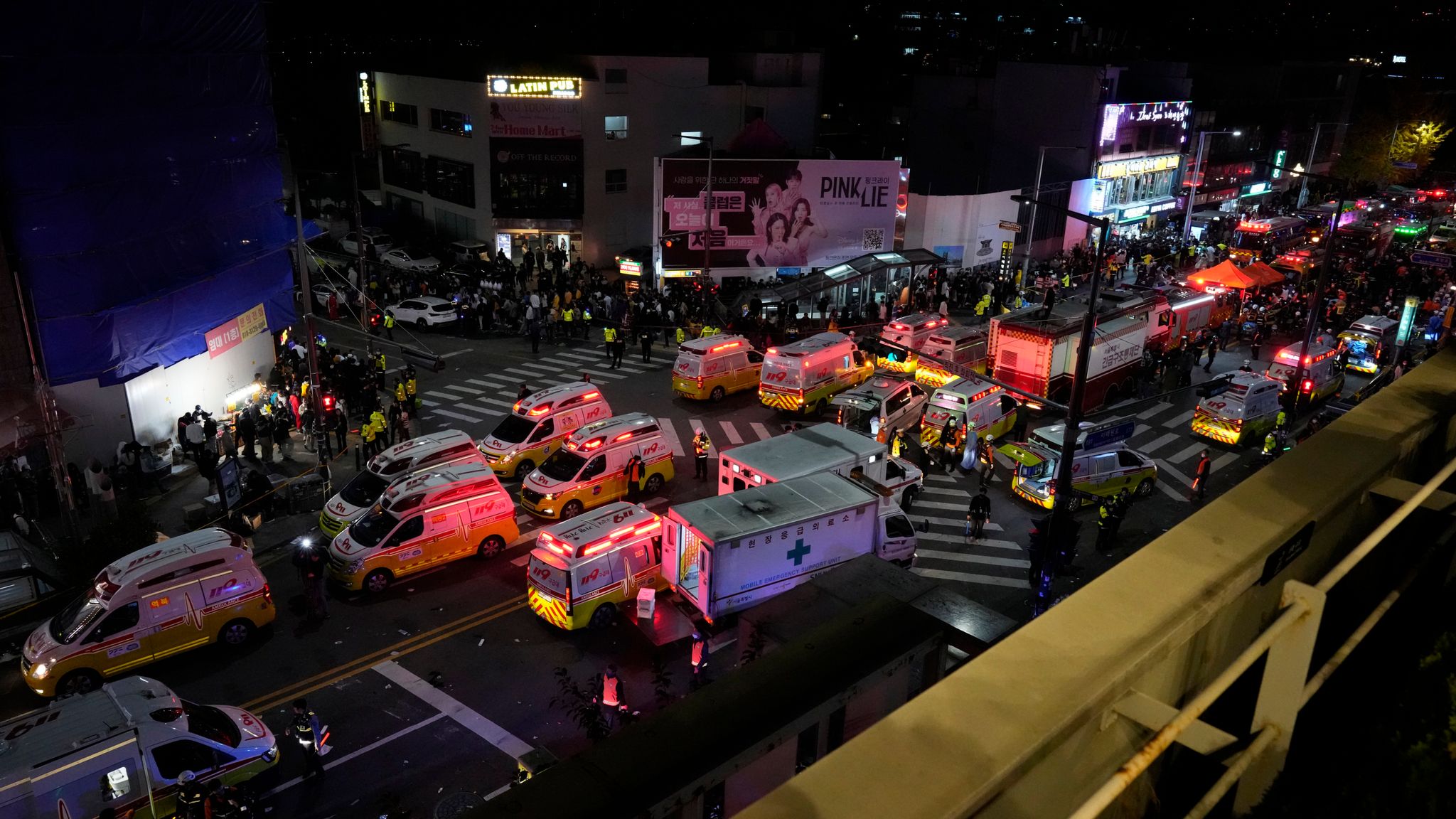 韩国踩踏事件有多可怕，万圣节惊魂一夜 生活百科  第2张