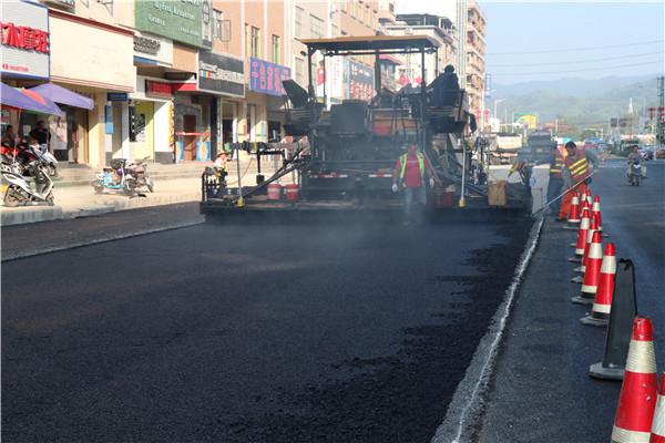 龙门县龙潭镇高速公路(二期沥青路改造下月完工龙门多个重点道路工程最新进展公布) 交通  第1张