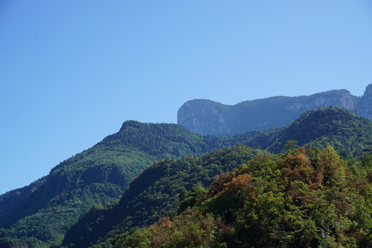 湖北恩施旅游景点特点简介(湖北恩施旅游景点特点简介概况) 旅行  第1张